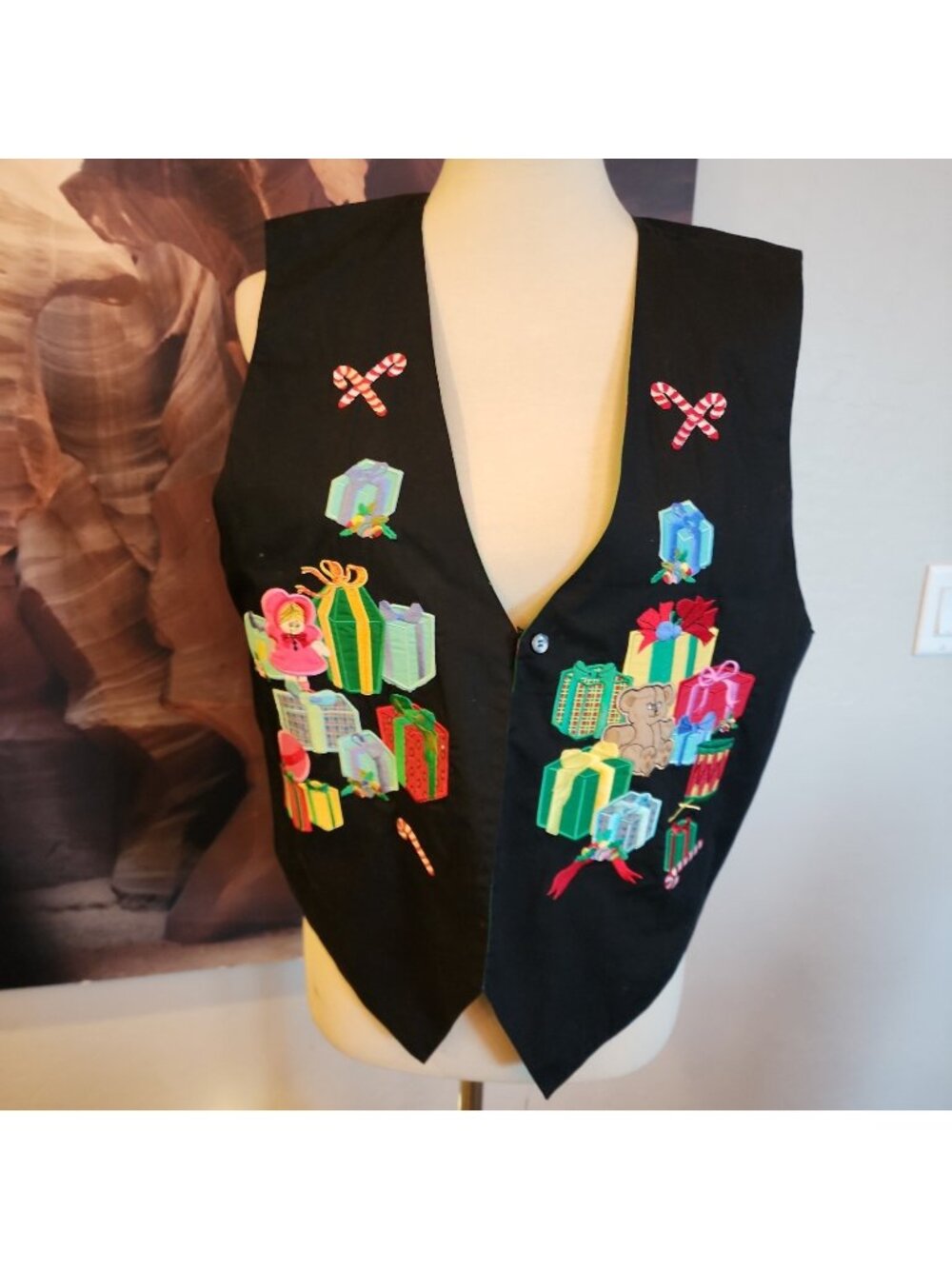 Vintage Karen Scott Black EMBROIDERED CHRISTMAS VEST Snowmen PL Petitie LARGE